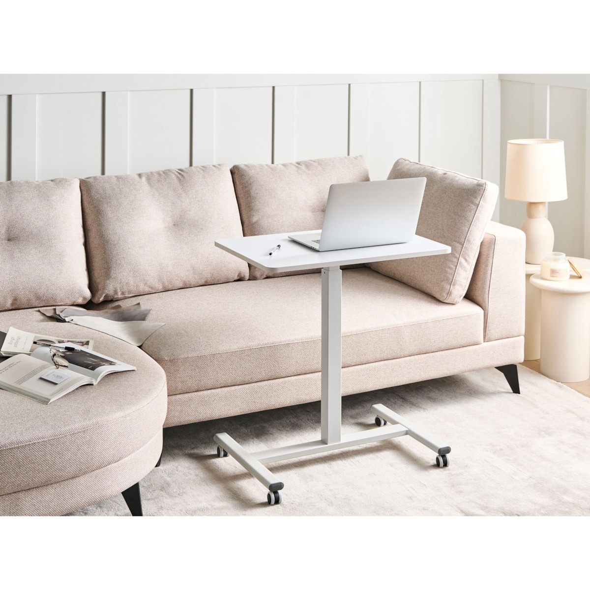 Regulowany stolik pod laptopa ACADEMIA 65 cm 48 cm Biały