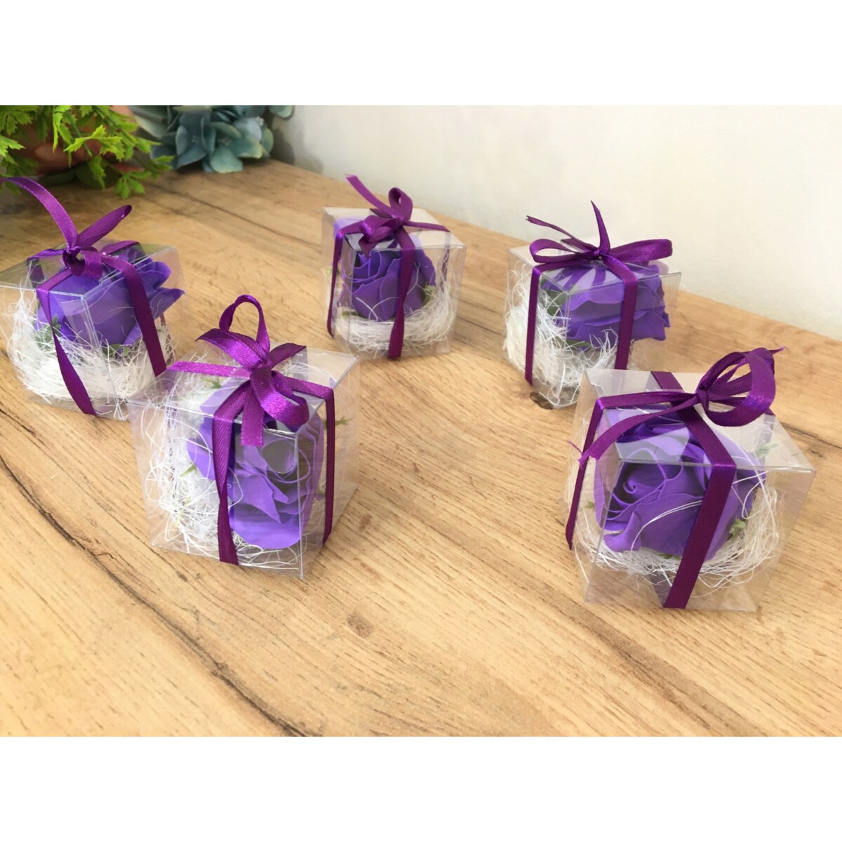 MYDLANA PACHNĄCA RÓŻA dla gości prezent pudełeczko