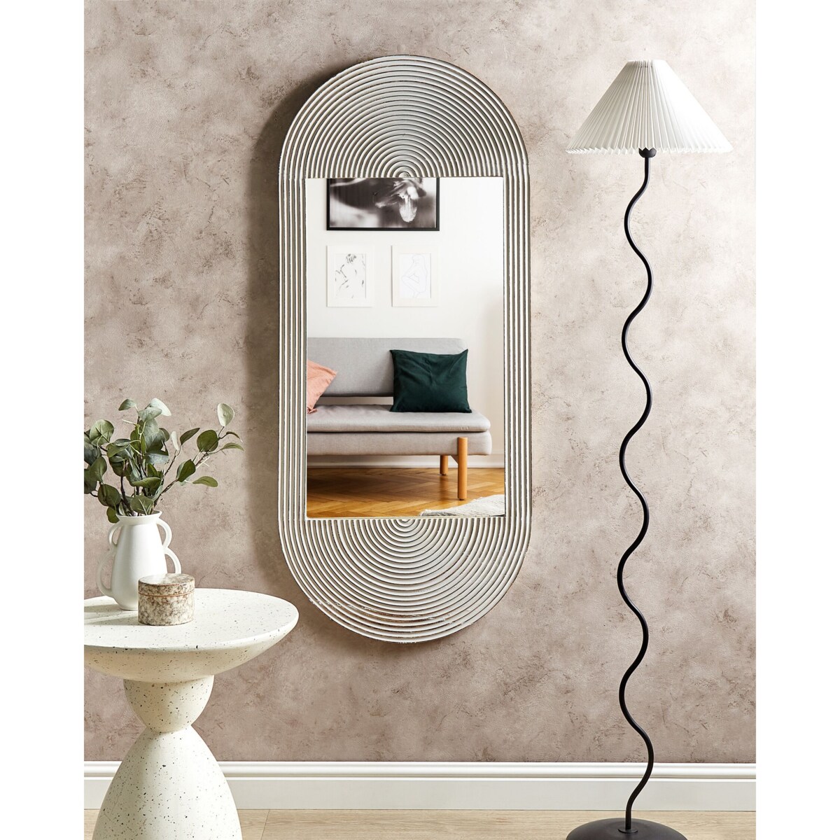 Drewniane lustro ścienne 56 x 130 cm złamana biel BRIANT