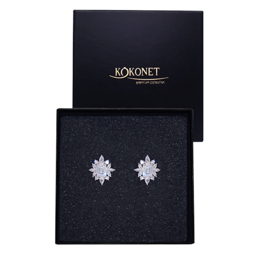 Kolczyki przy uchu z rozetą ŚLUBNE srebrne kwadraty listki sztyfty błyszczą