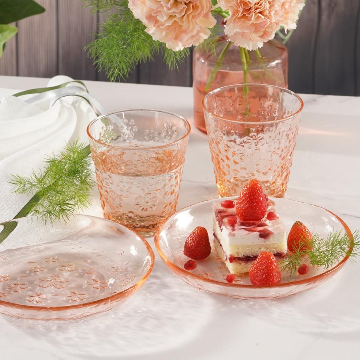 VILLA ITALIA Szklanka różowa 270 ml RENEE