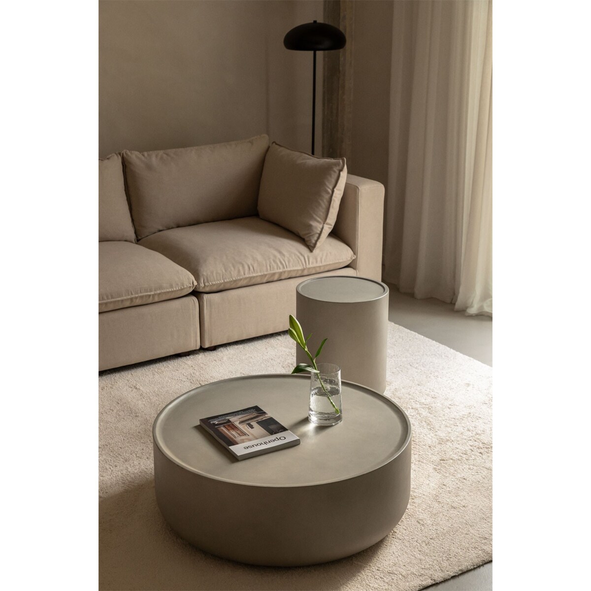 Cementowy stolik kawowy szary Drullo 80 cm