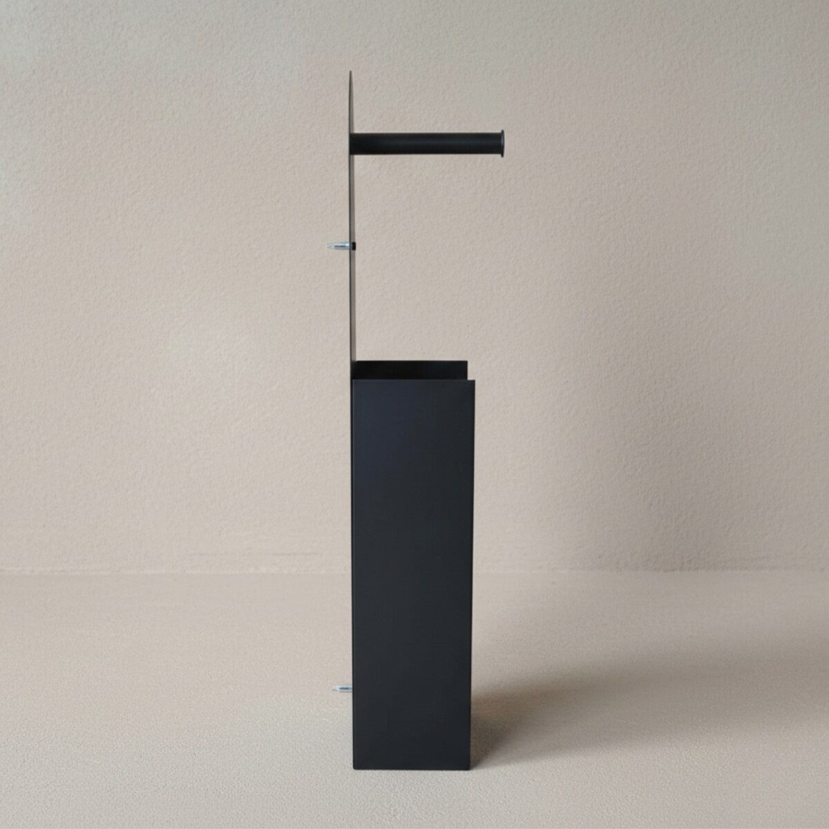 Stojak na papier toaletowy z uchwytem URVA, 66 cm