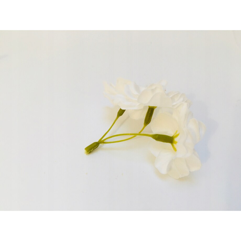 KWIATY WIŚNI MYDLANE DROBNE BIAŁE gałązki do bukietu box kompozycji stroik