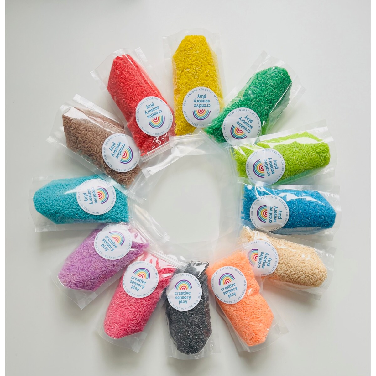 Kolorowy ryż sensoryczny 200 g MONTESSORI do wysypywania