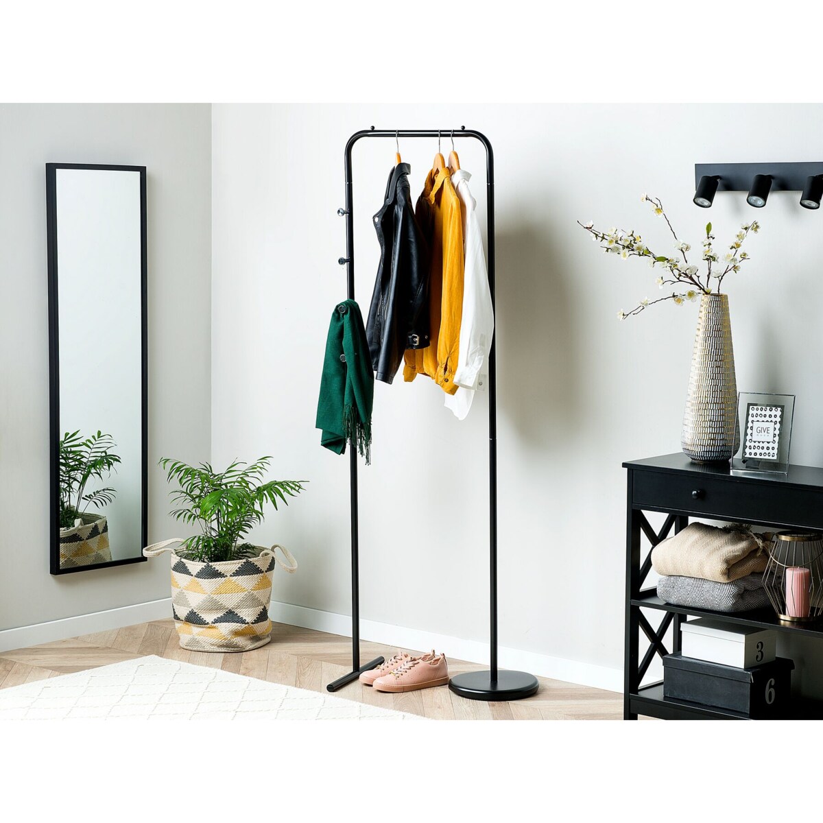 Wieszak stojący czarny BENTON