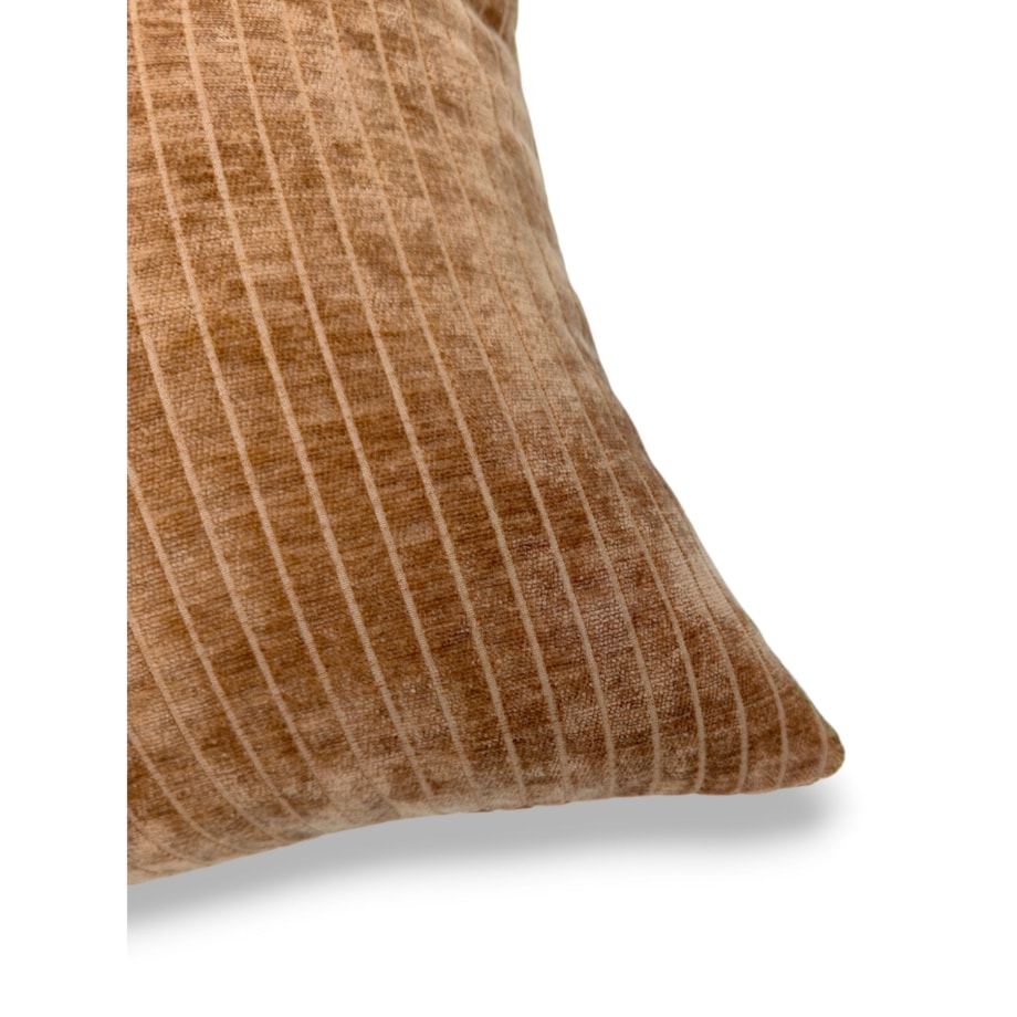 Ruda poduszka dekoracyjna w prążki 45x45 Lines