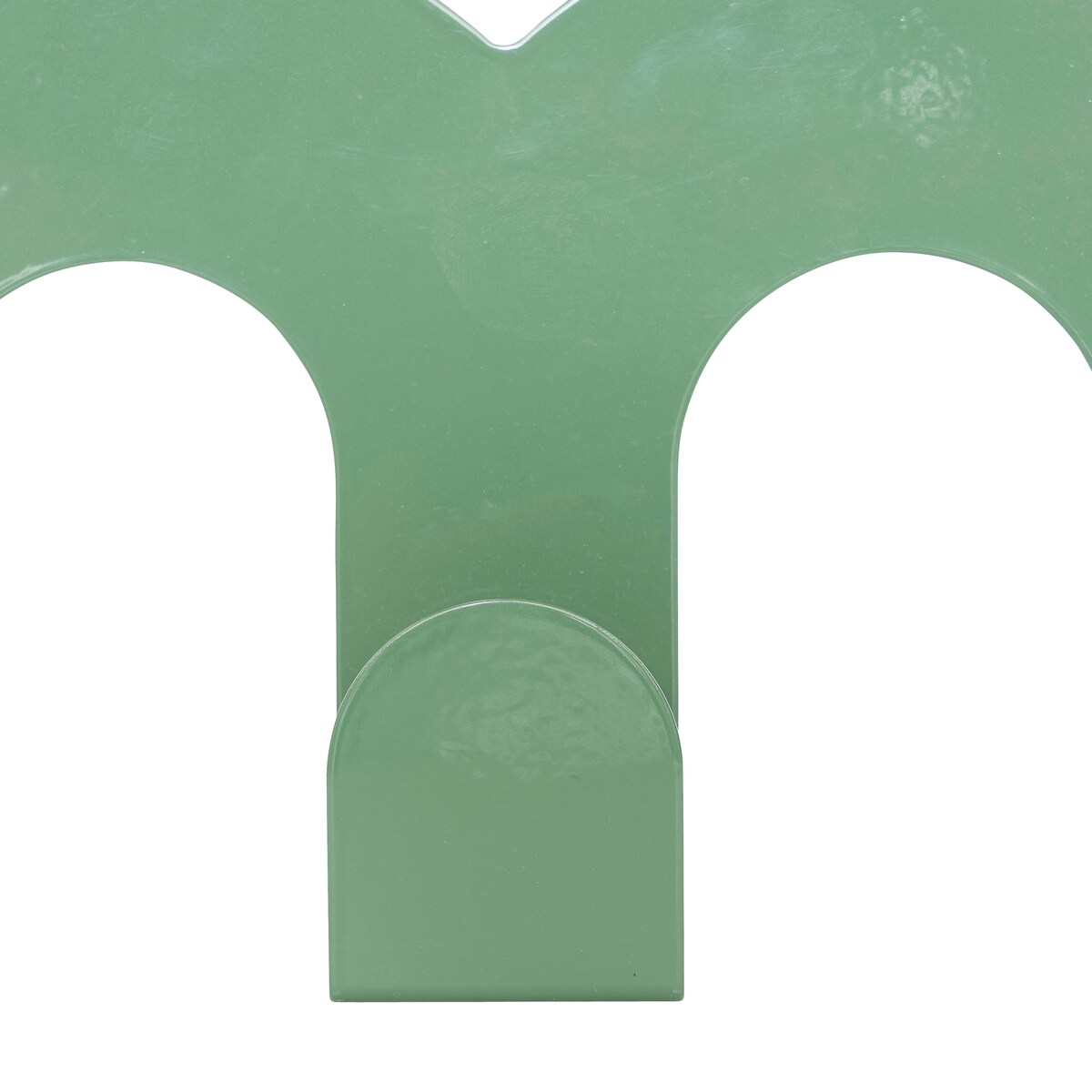 Wieszak na ubrania na ścianę falowany CALLISTA, militarna zieleń, 50 cm