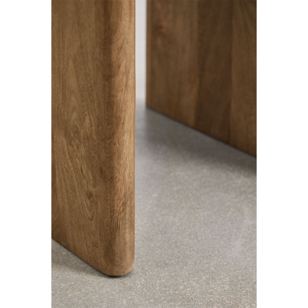 Stolik nocny z drewna mango Antonela 45x45 cm