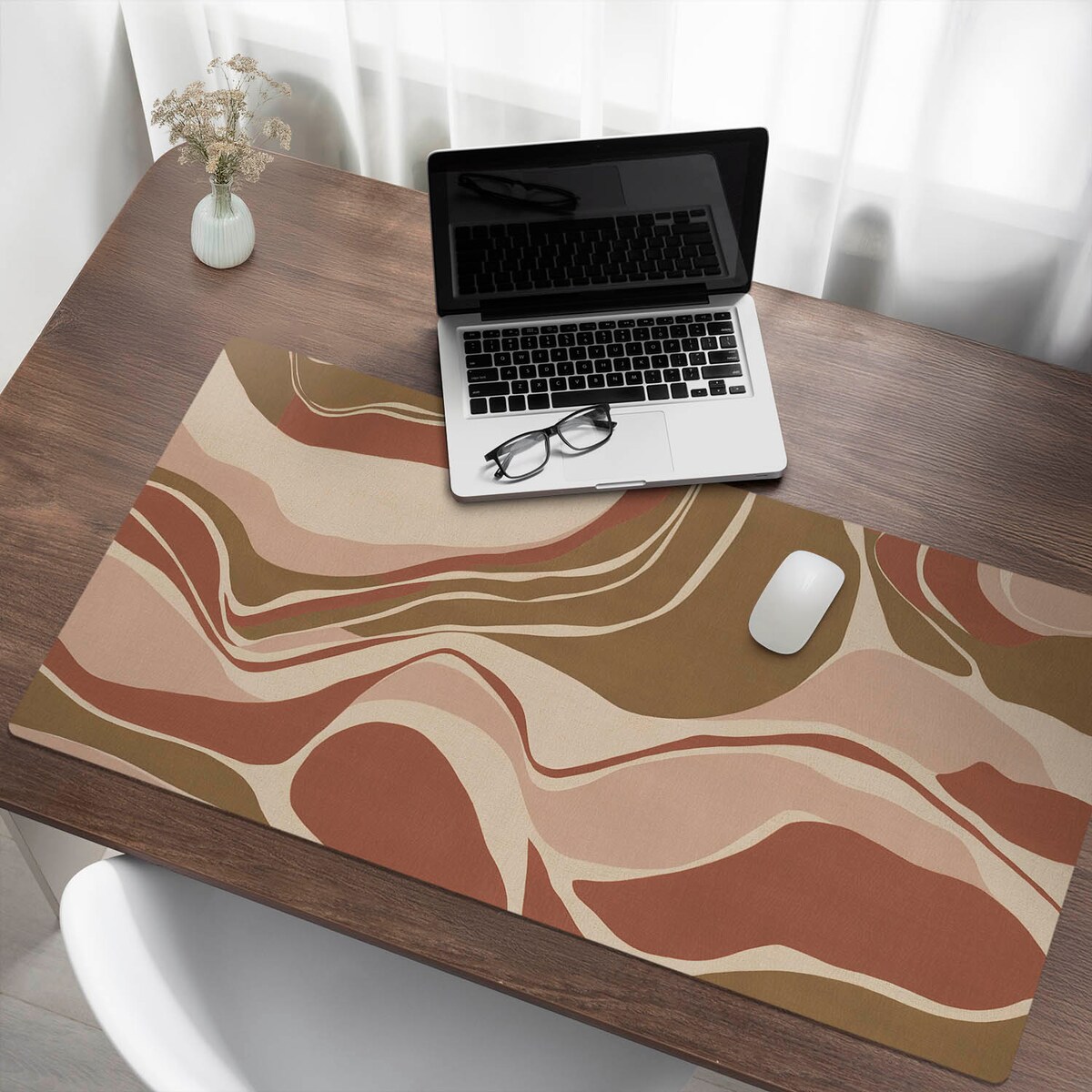 Beżowa mata na biurko Abstrakcyjne fale, 120x60 cm
