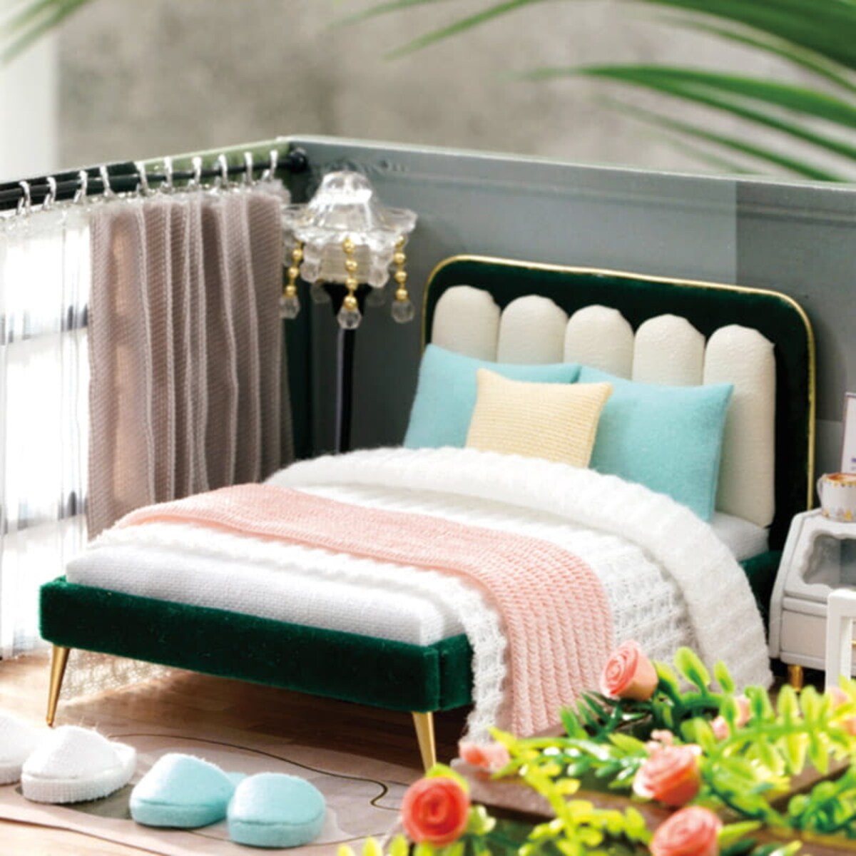 Miniaturowy domek - Zielone wzgórze Ani