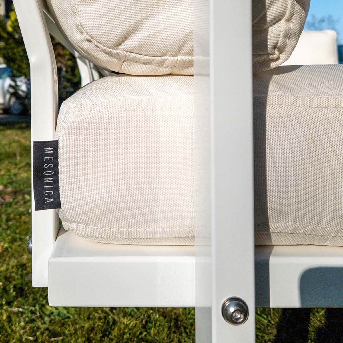 Fauteuil Soledo Beige clair - Cadre blanc