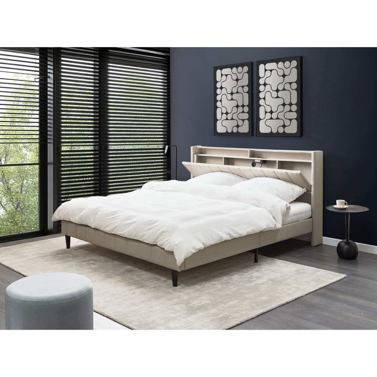 Łóżko LED BEAULIEU 180 x 200 cm Z portem USB ze schowkiem Beżowy