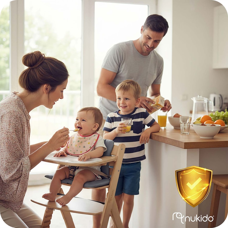 Drewniane krzesełko do karmienia Nukido tacka solidne regulowane pasy 703000