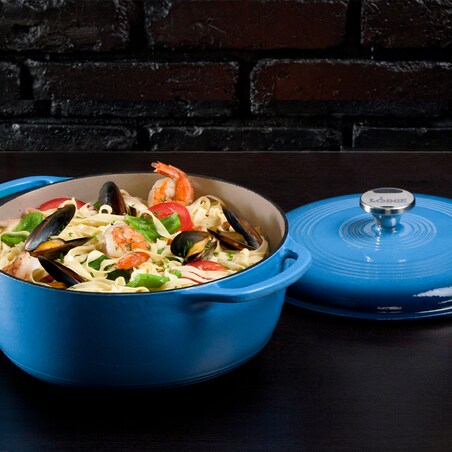 Garnek żeliwny emaliowany - niebieski 5,6L / Lodge