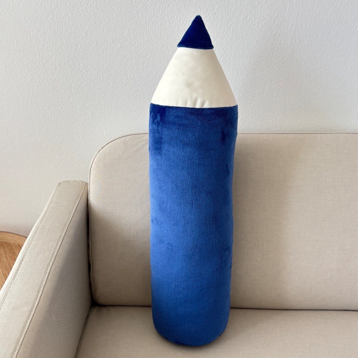 Poduszka w kształcie Kredki Kredka niebieska