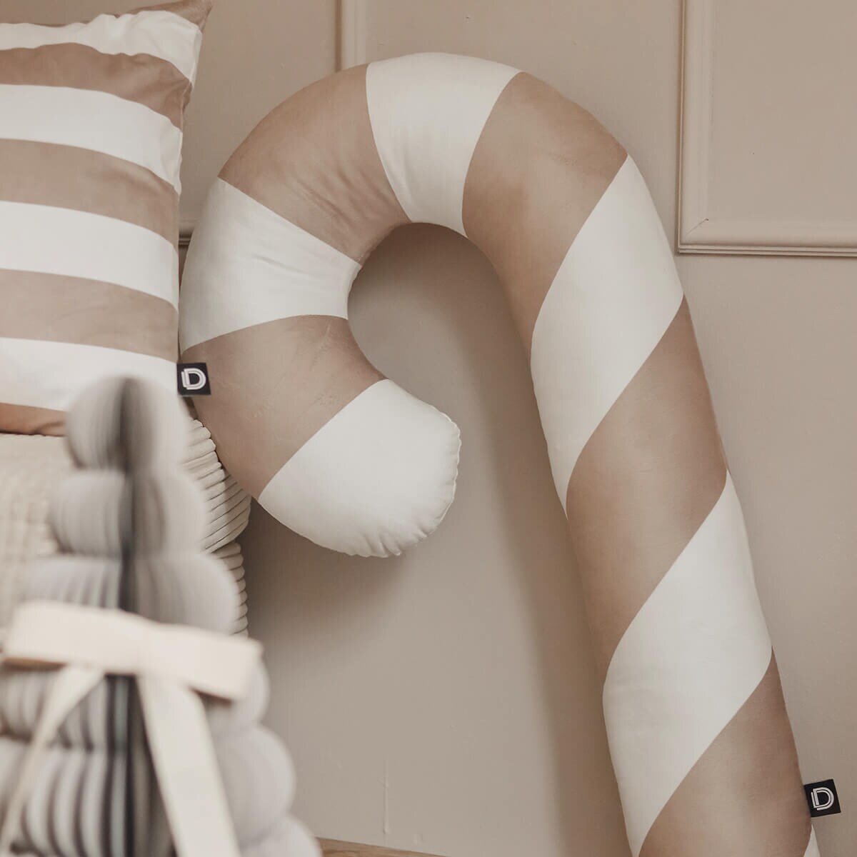 Poduszka XMAS wzór XM21 | Piaskowa laska cukrowa XXL