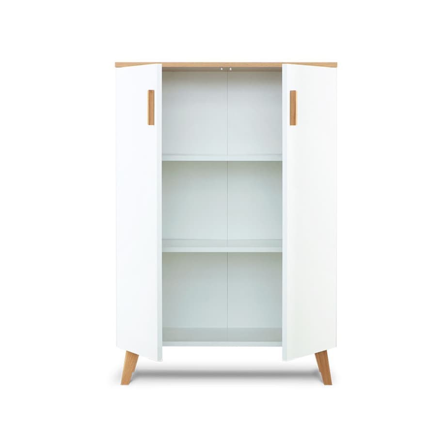 KONSIMO FRISK Biała komoda do salonu w stylu skandynawskim