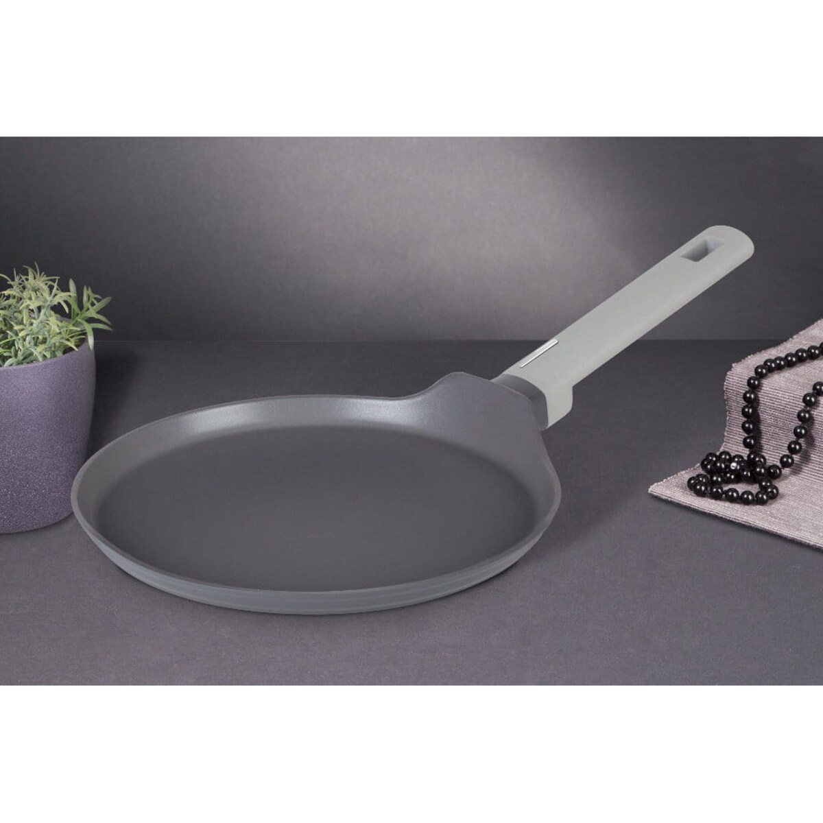 Patelnia do naleśników 25cm tytanowa Aspen Berlinger Haus BH-7074