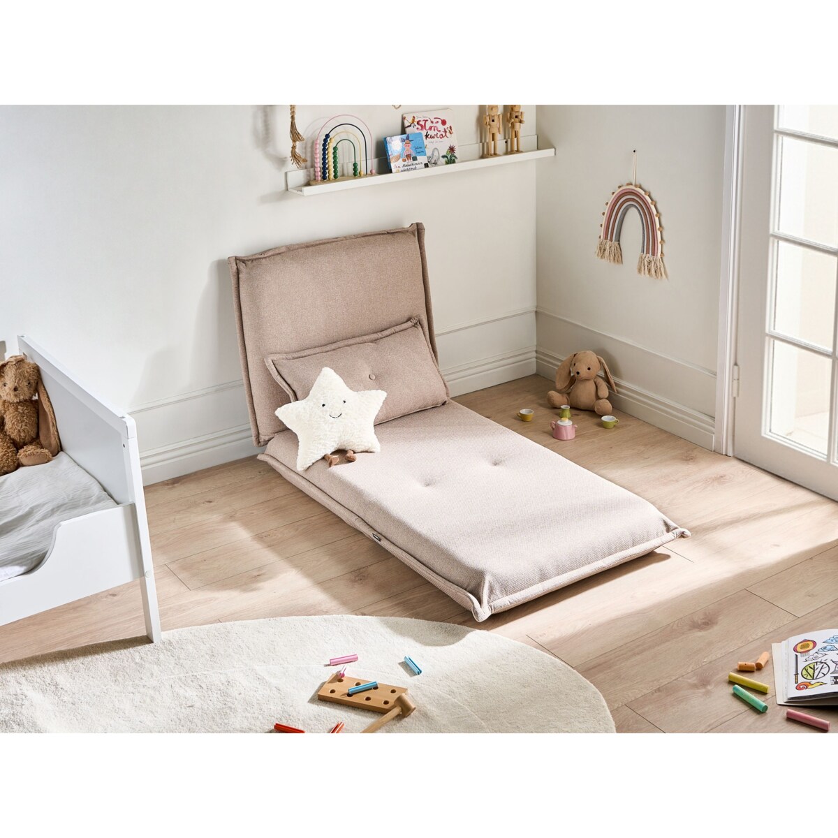 Fotel rozkładany z poduszką jednoosobowy DELLEN Beżowy