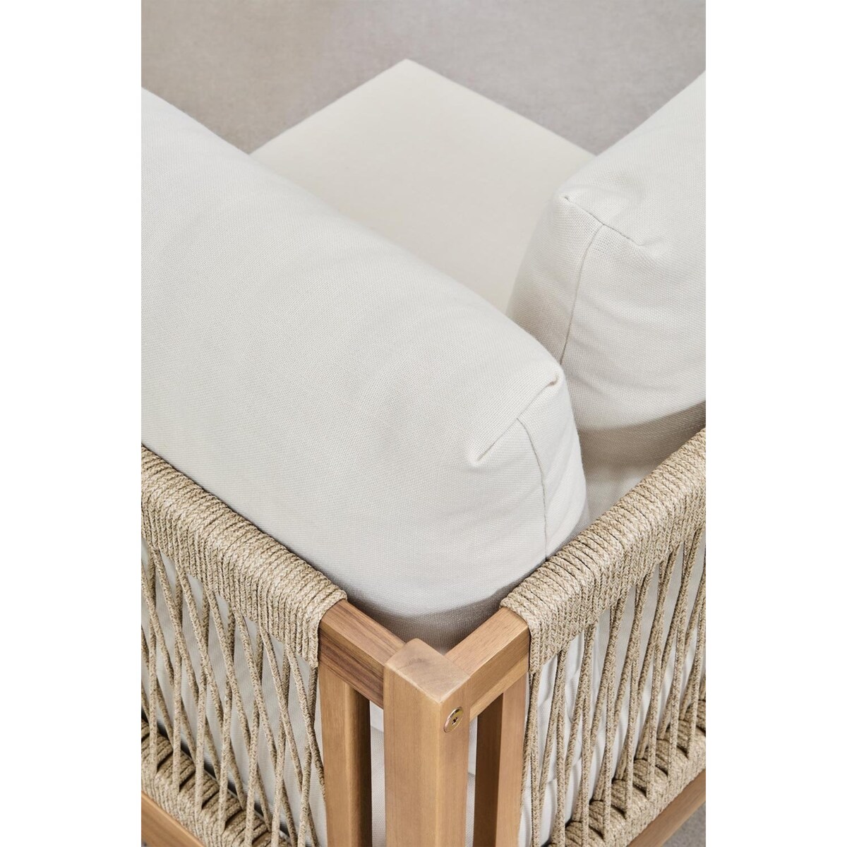 Zestaw ogrodowy: sofa, 2 fotelae i stolik kawowy z drewna akacjowego Branson