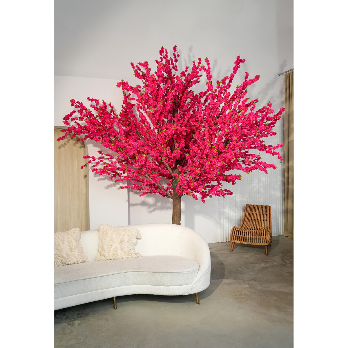 Drzewo kwitnącej wiśni z różowymi kwiatami na naturalnym pniu 250 cm x 250 cm