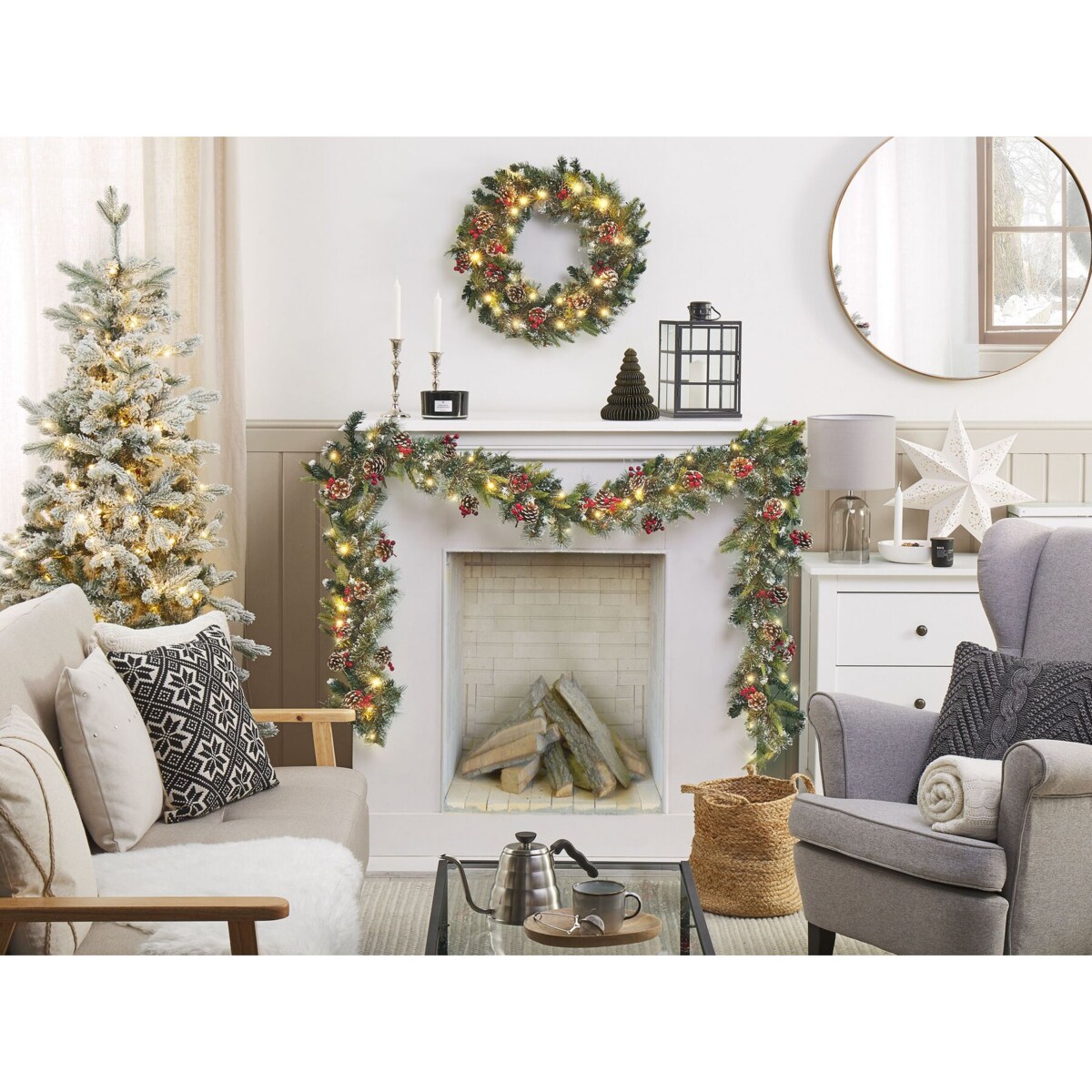 Ośnieżona świąteczna girlanda LED 270 cm zielona PAIMIO