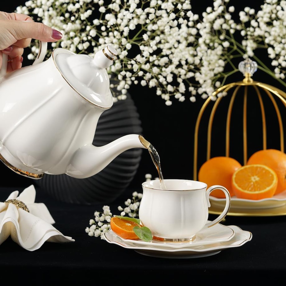 VILLA ITALIA Dzbanek do herbaty porcelanowy 1,2 litra SANDRINE