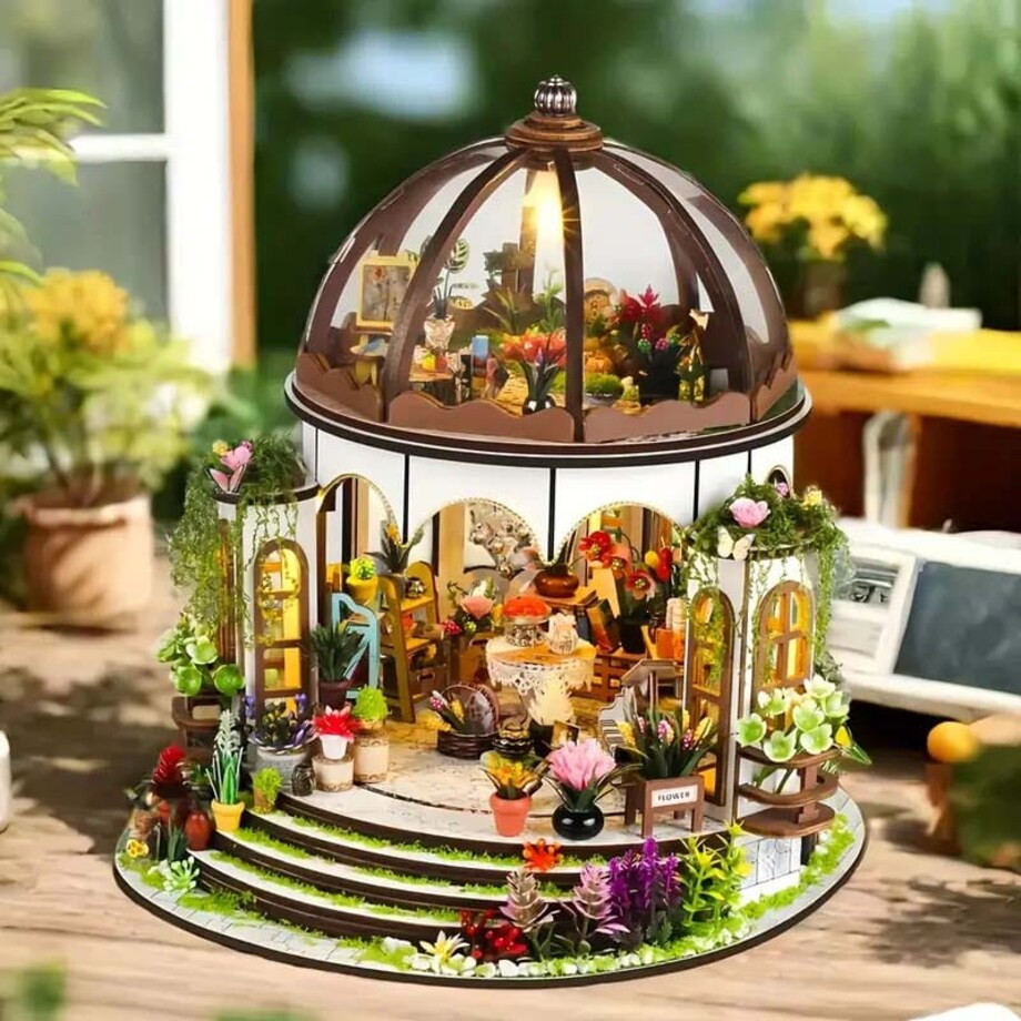 Miniaturowy domek - Ogród pod gwiazdami