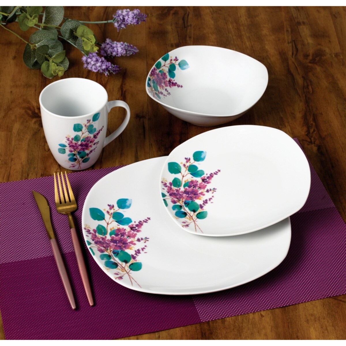 Komplet obiadowy 16-elementowy LEA LAVENDER