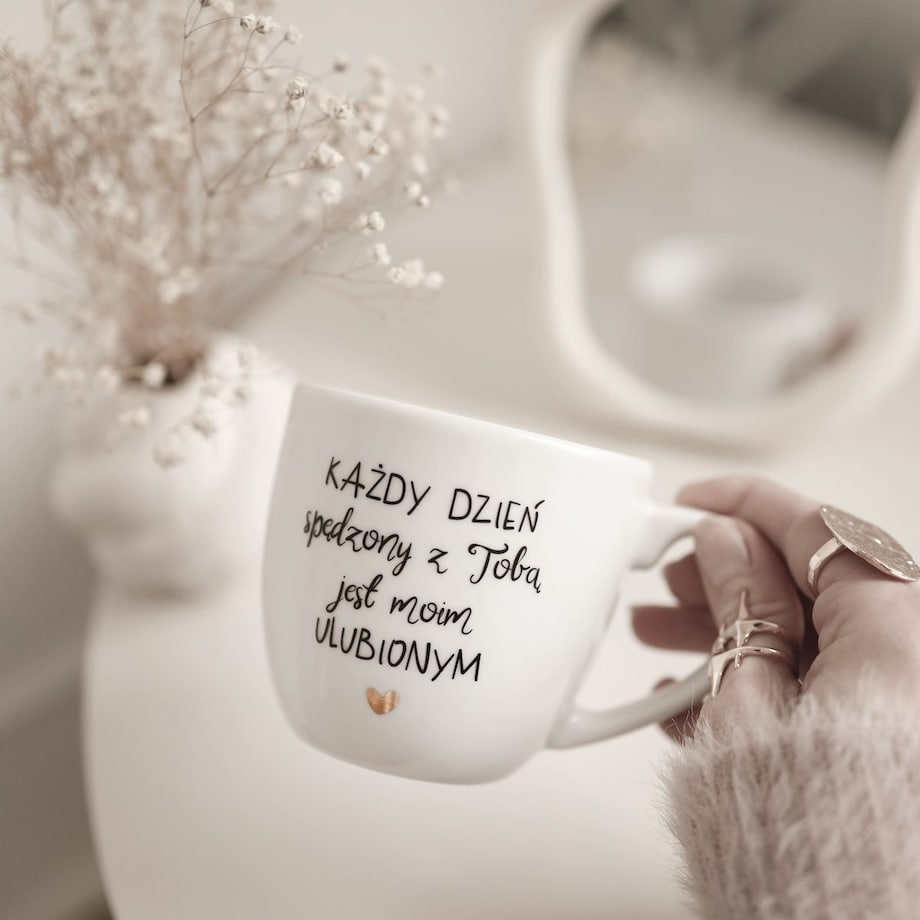 Biały Kubek Porcelanowy 300 ml - Napis Każdy Dzień z Tobą dla Ukochanej Osoby na Walentynki