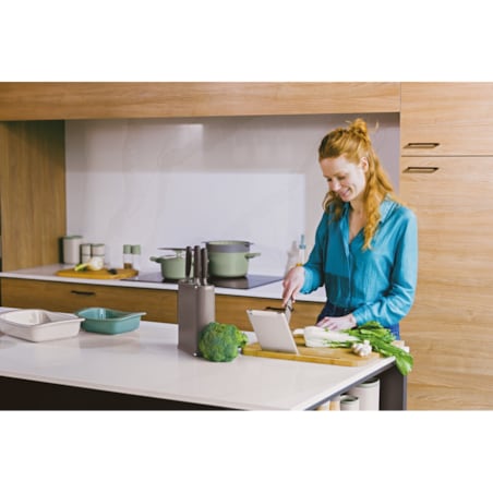 Bambusowa deska do krojenia z podstawką pod tablet, 45 x 40 cm Balance BergHOFF