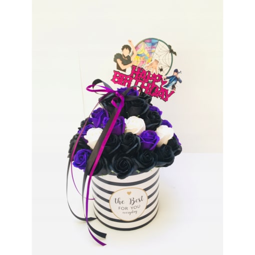 FLOWER BOX DUŻY kwiaty mydlane URODZINY z WEDNESDAY ADAMS prezent happy