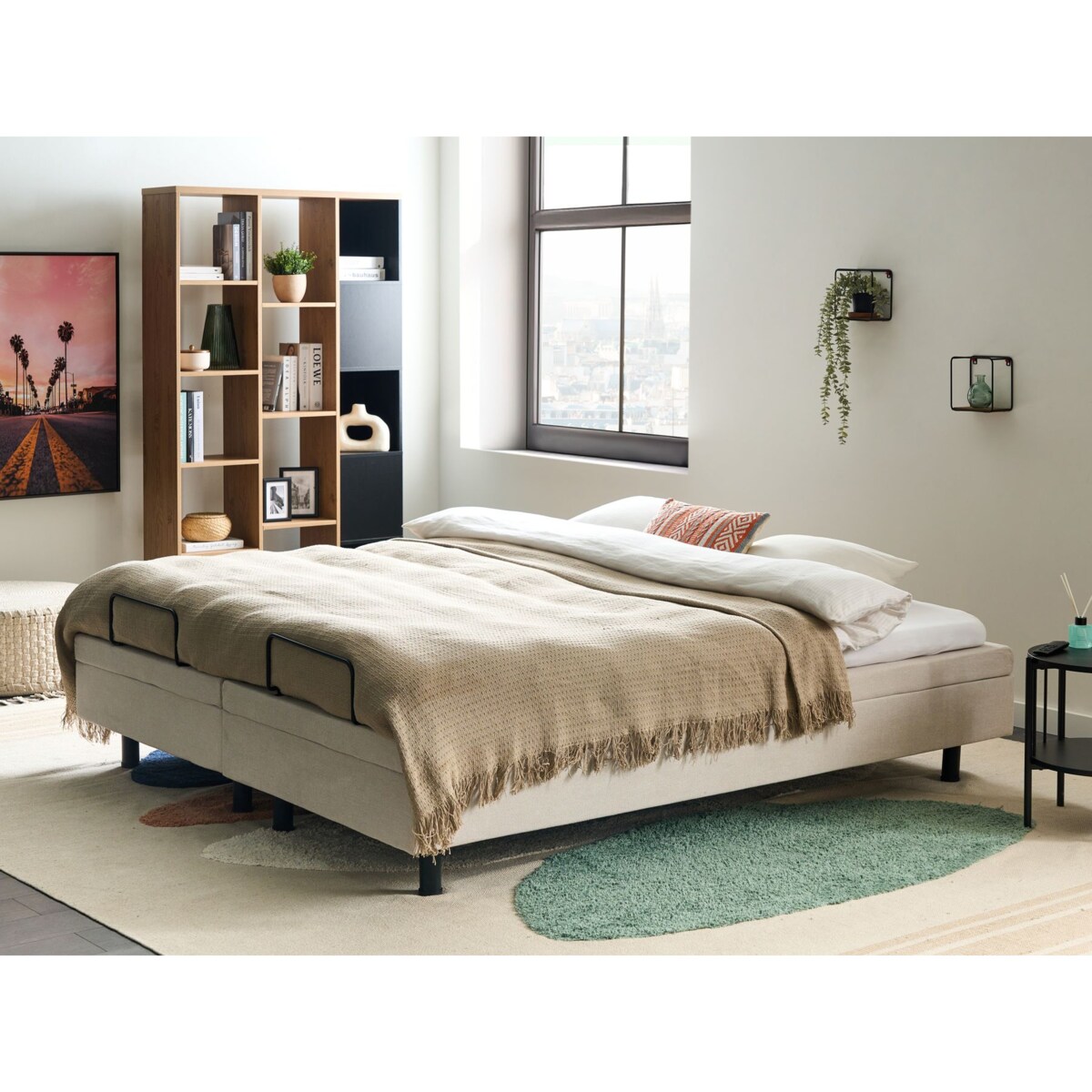 Łóżko regulowane bez zagłówka DUKE II 180 x 200 cm Jasnobeżowy