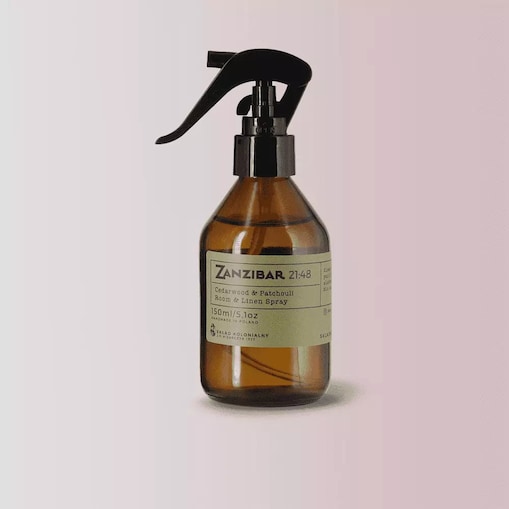 ZANZIBAR 21:48 Cedarwood & Patchouli Home Perfume - Kolekcja Travels 150 ml
