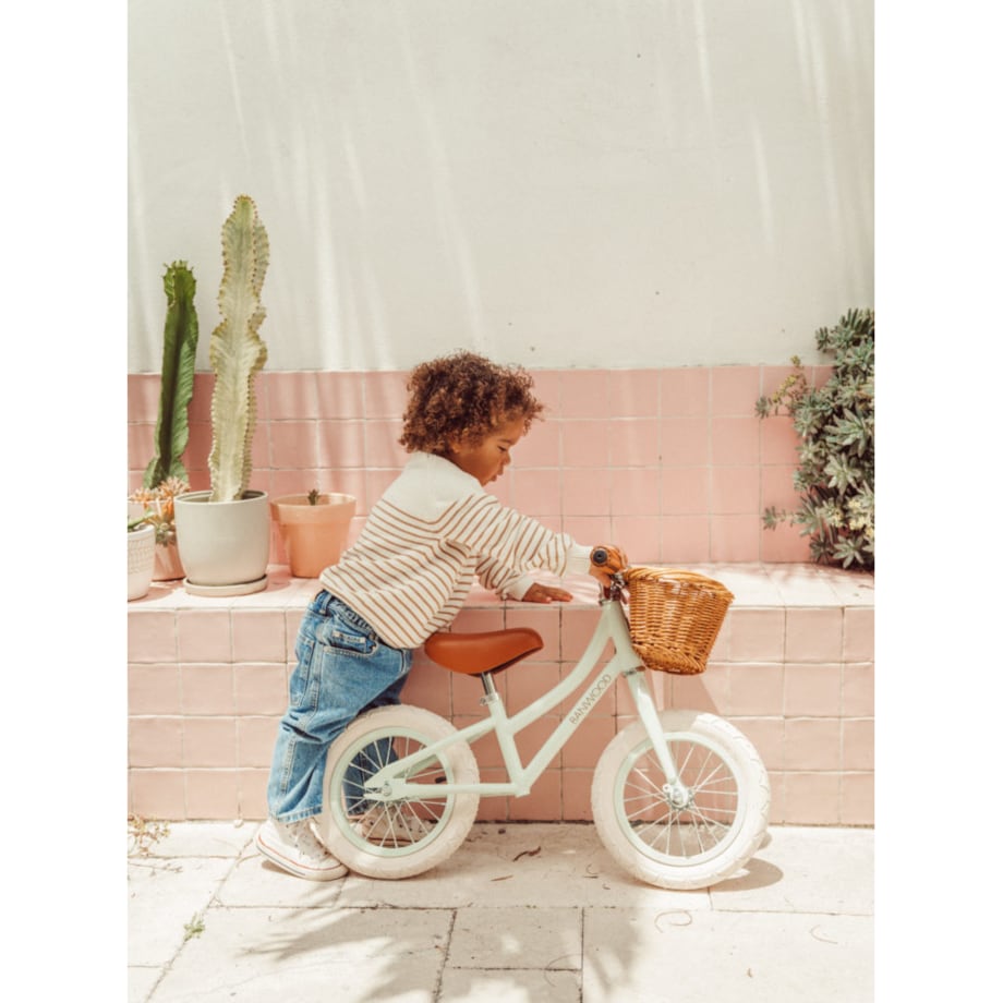 Banwood FIRST GO! rowerek biegowy pale mint