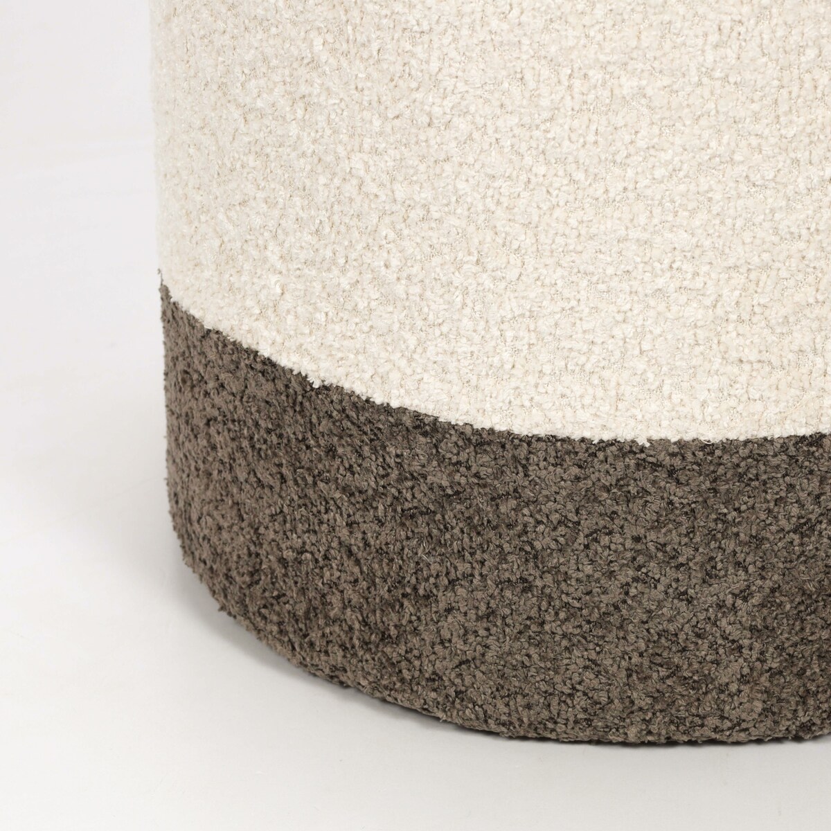 Pufa okrągła tapicerowana w dwóch kolorach boucle, Ø 35 x 34 cm