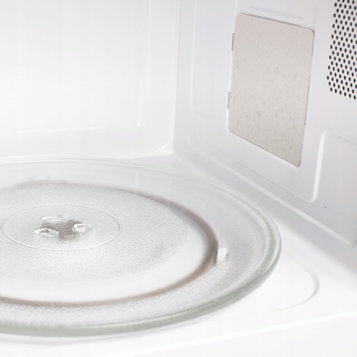 UNIWERSALNY SZKLANY Talerz do kuchenki mikrofali 24,5 cm