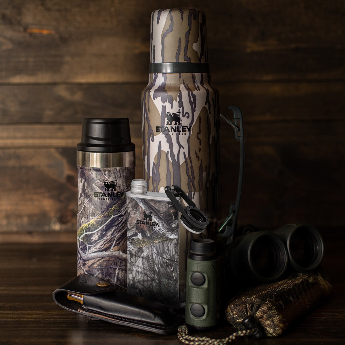 Termos LEGENDARY CLASSIC - BOTTOMLAND 1L / Stanley
