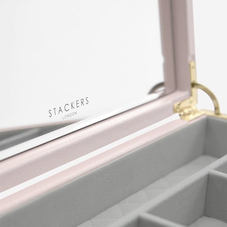 Szkatułka na biżuterię Loves Luxury jasnoróżowa z pokrywką i lusterkiem