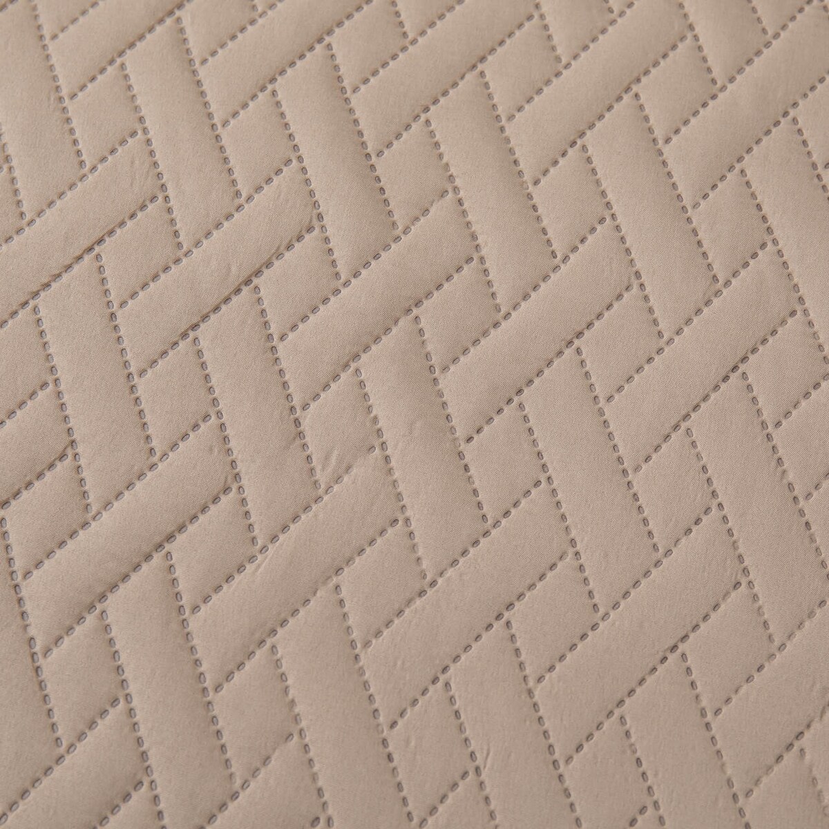 Ciemno Beżowa Narzuta Pikowana na Łóżko 240 x 220 Dash