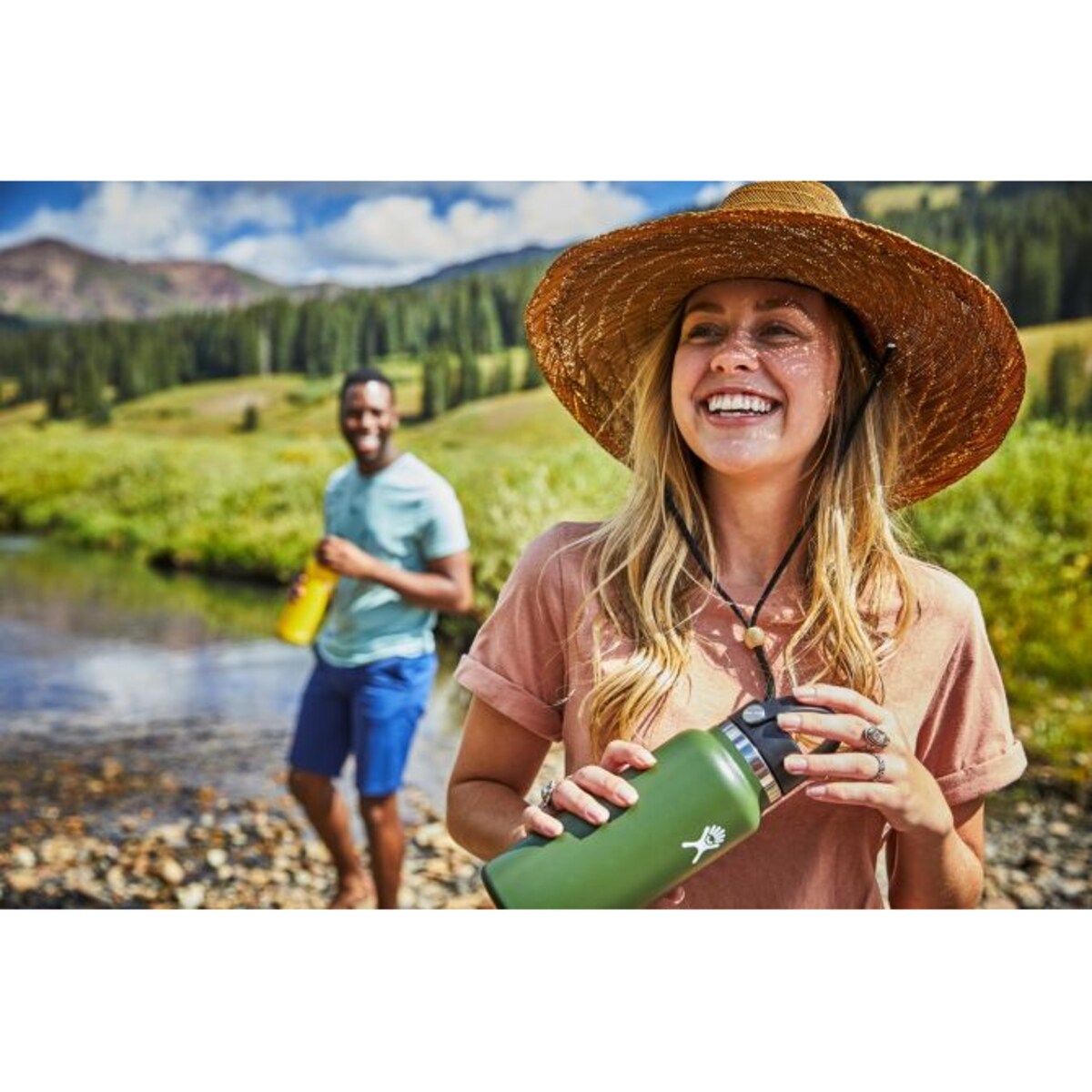 Butelka termiczna (czarna) Wide Mouth Flex Straw Cap Hydro Flask