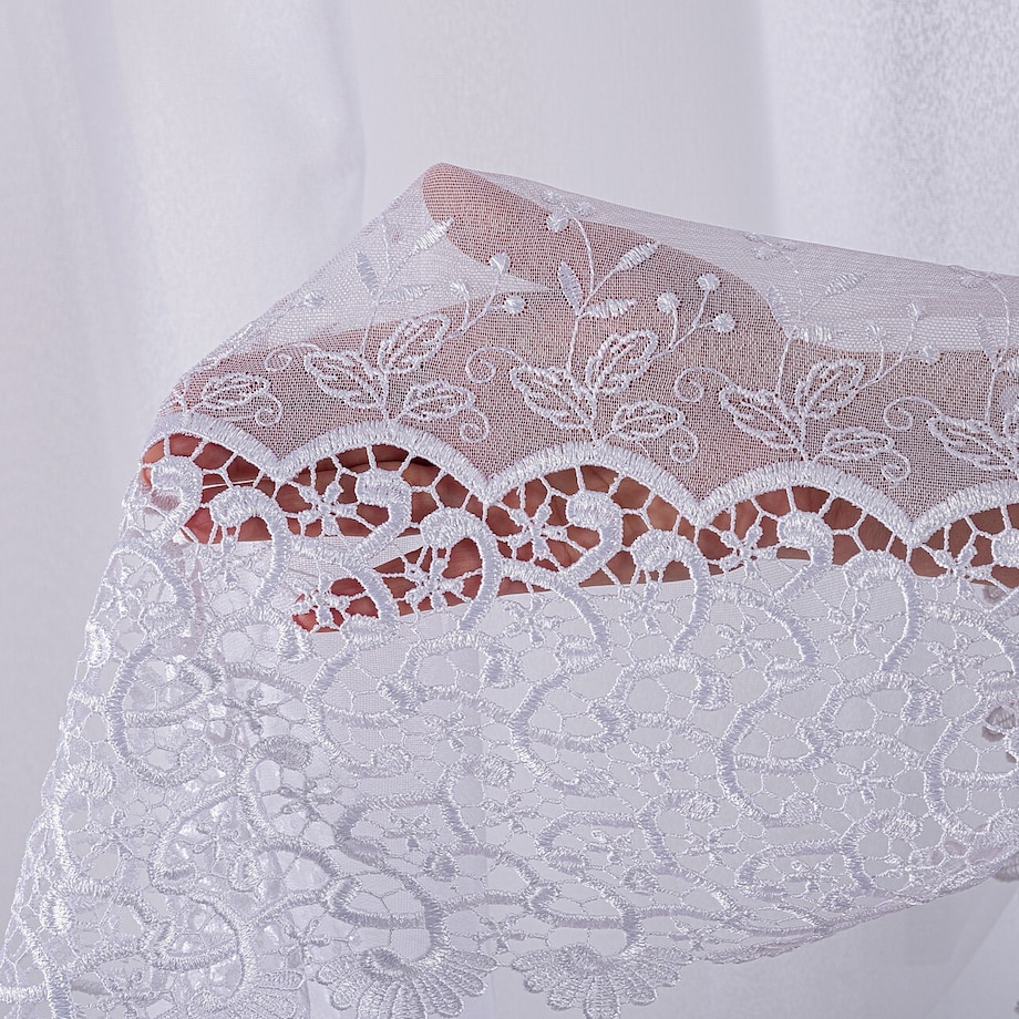 Firana na taśmie 300x245 biały ze wzorem