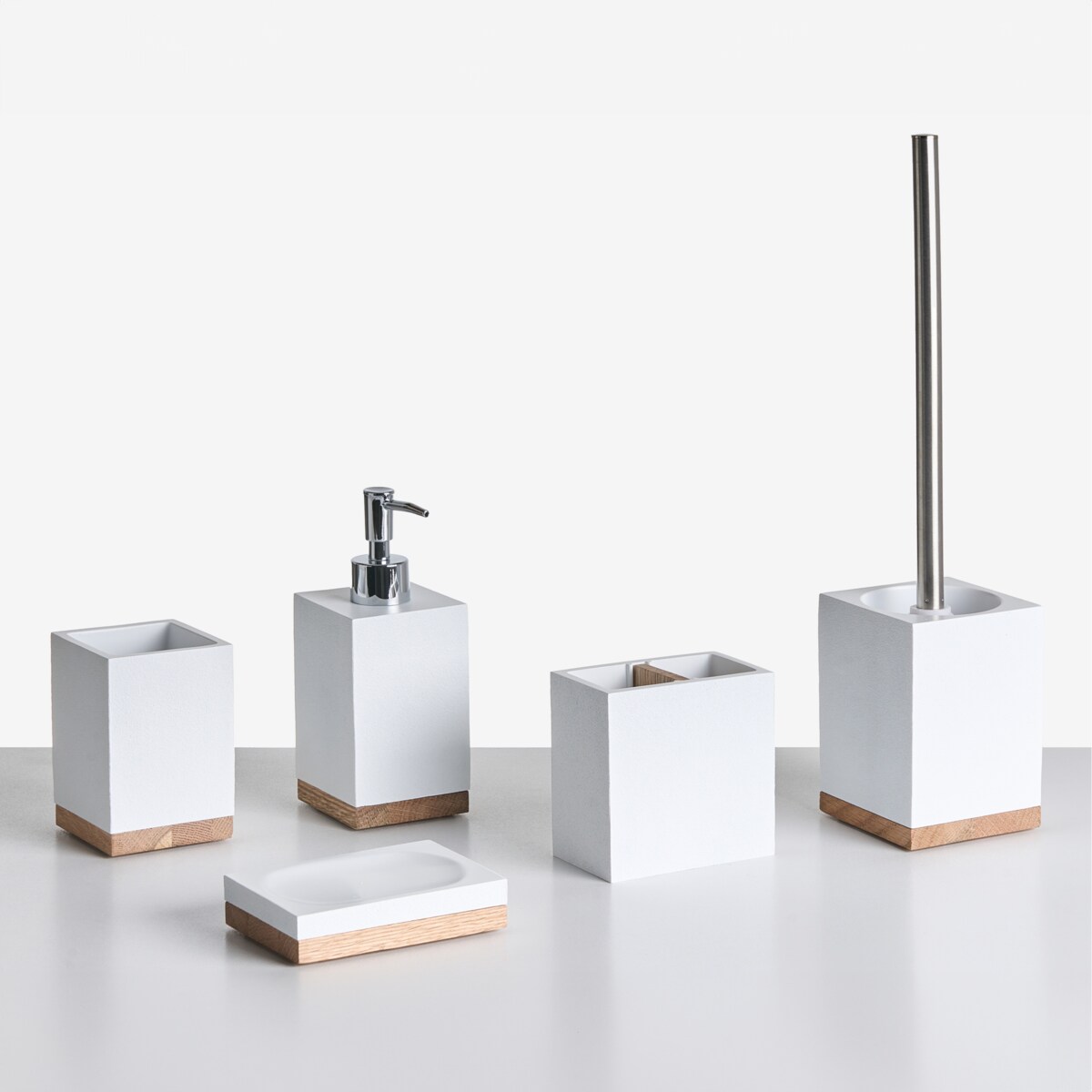 Zestaw akcesoriów łazienkowych 5 elementów TAPICHE Biały