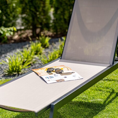 Leżak ogrodowy Lord beżowy 60cm