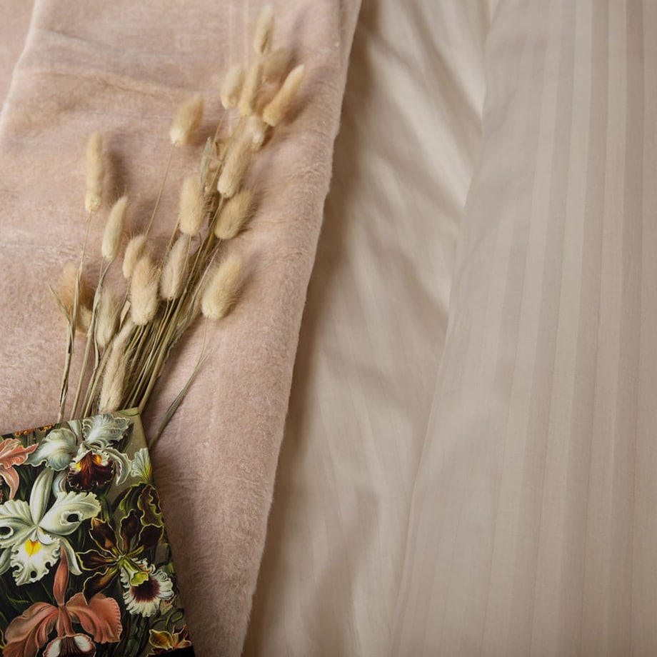 Pościel satyna bawełniana 180x200 Exclusive Cizgili kolor jasny beż