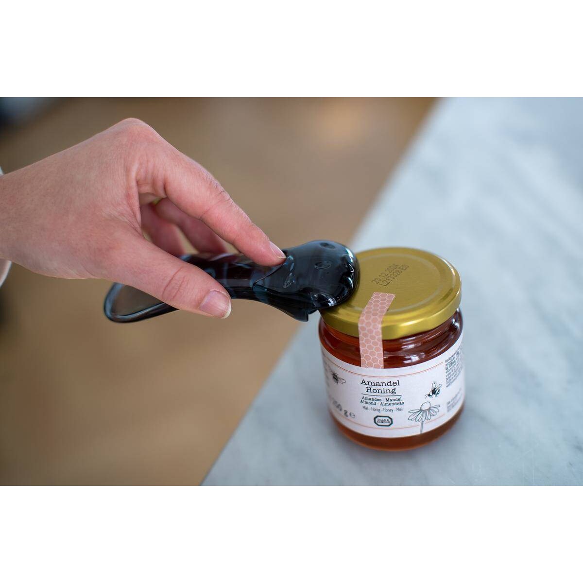 Otwieracz do słoików twist TOM