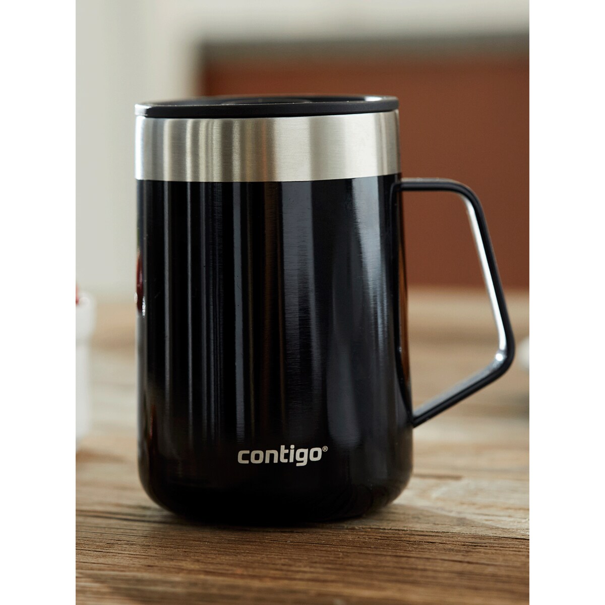 Kubek termiczny z uchem Contigo Streeterville 420 ml - Czarny