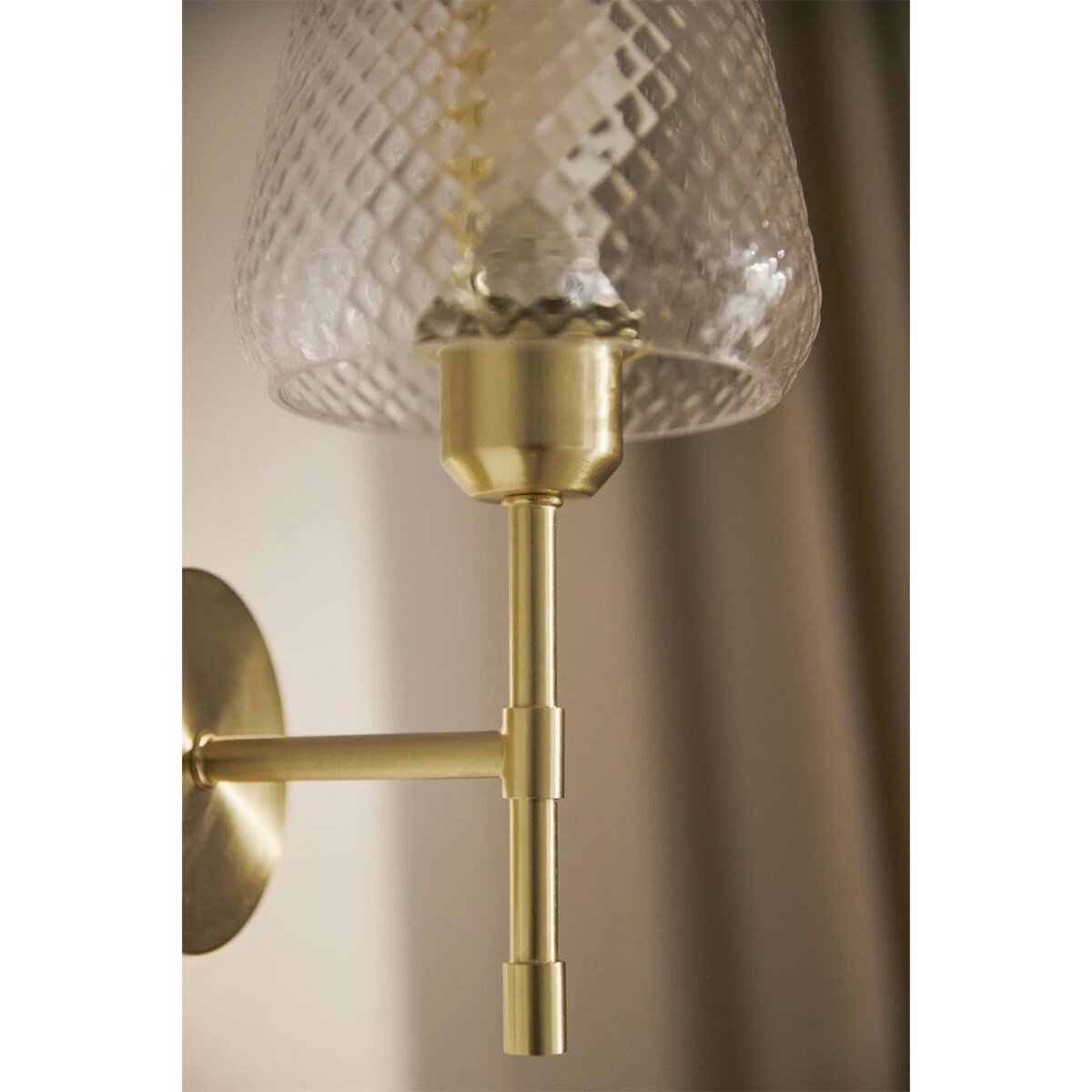 Kinkiet złoty ze szklanym kloszem Yulen