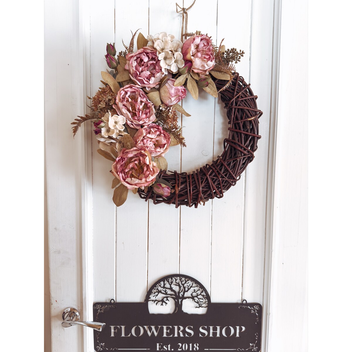 Wianek na drzwi wiosenny piwonie